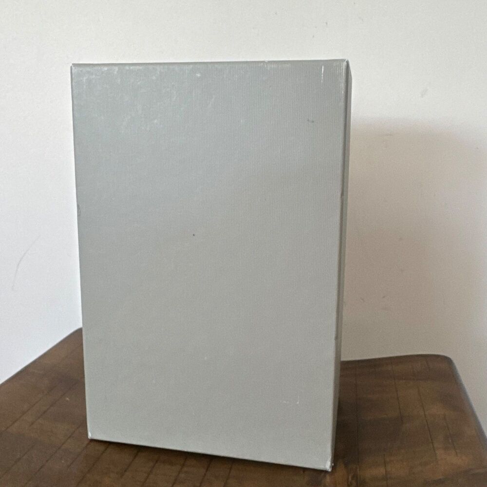 Authentic Tom Ford Empty Shoe Box 12” x 8” x 4.9” Luxury Storage Display Organiz - Picture 10 of 16